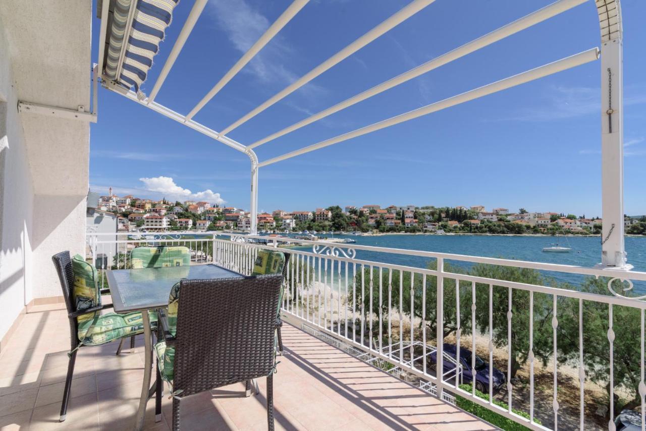 Apartments Ana Bilota เซเกต วรันยีชา ภายนอก รูปภาพ
